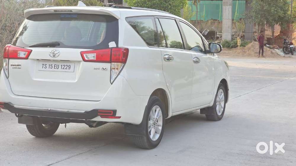 Toyota Innova Crysta 2.4 V, 2018, Diesel