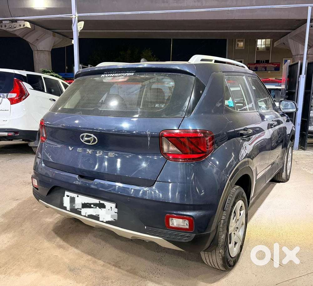 Hyundai Venue 1.4 Crdi S, 2019, Petrol
