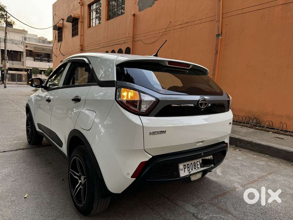 Tata Nexon 1.2 Revotron Xm, 2019, Diesel