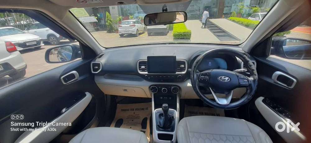 Hyundai Venue 1.2 S (o), 2023, Petrol