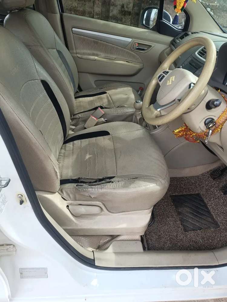 Maruti Suzuki Grand Vitara 7 Seater 2015 Diesel 201000 Km Driven