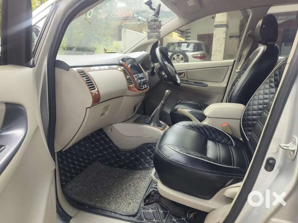 Toyota Innova 2.5 G4 2013
