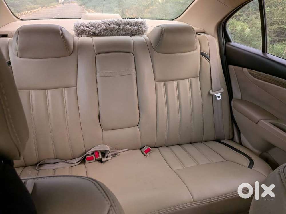 Premium Maruti Suzuki Ciaz Delta Petrol (smart Hybrid) - High Mileage,