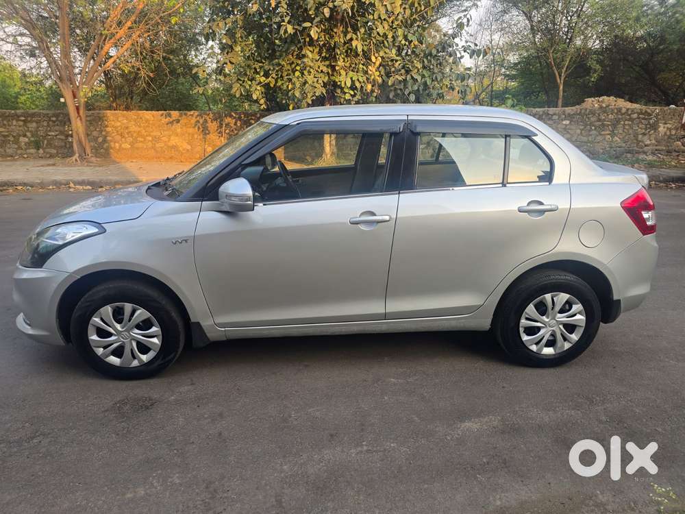 Maruti Suzuki Swift Dzire 1.2 Vxi Bsiv, 2016, Petrol