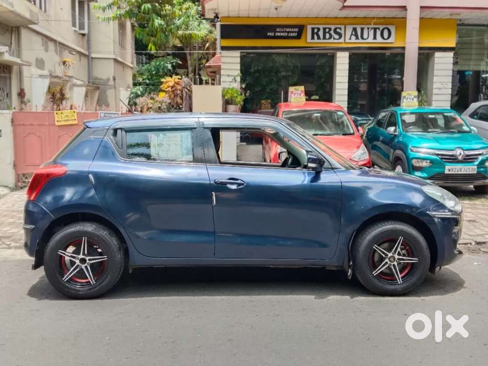 Maruti Suzuki Swift Vxi, 2021, Petrol