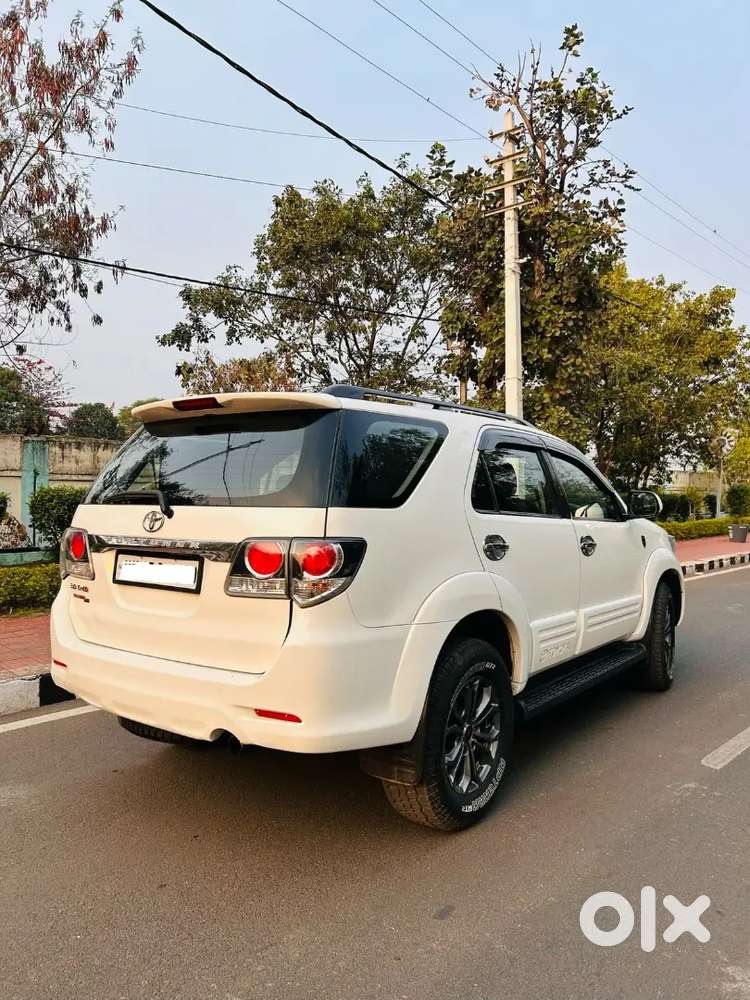 Toyota Fortuner 2015 3.0 L 4wd Trd Sportivo Top Model