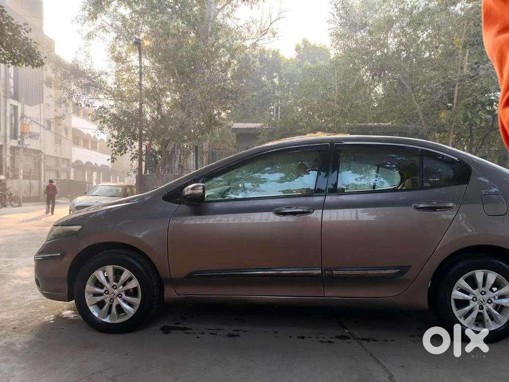 Honda City 2013 Cng & Hybrids Well Maintained