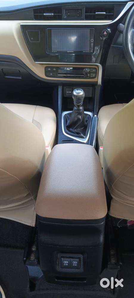 Toyota Corolla Altis 1.8 G, 2017, Petrol