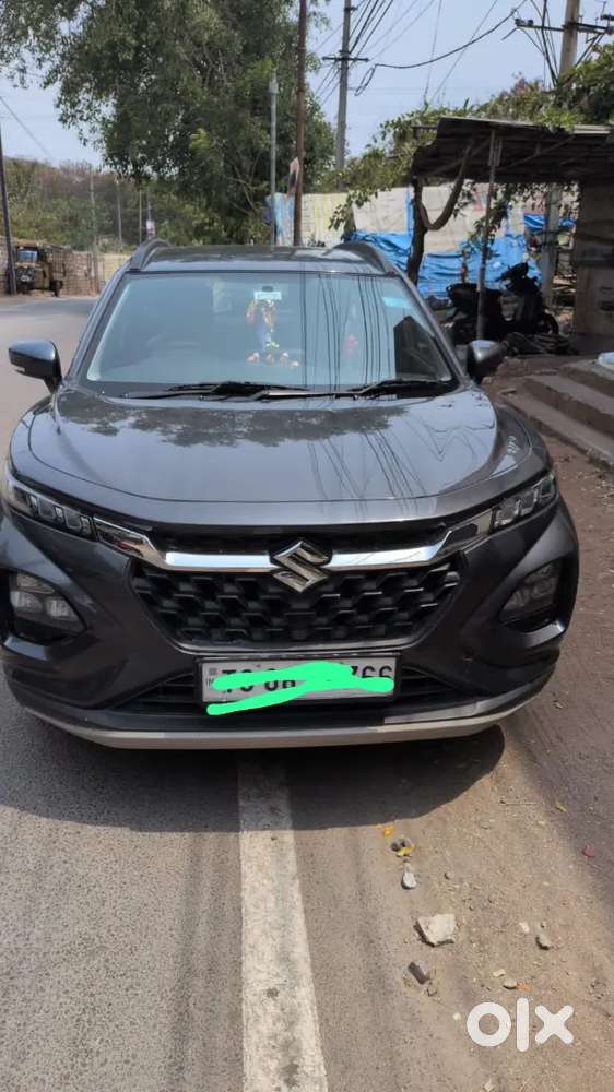 Maruti Suzuki Fronx 2025 Petrol 32000 Km Driven
