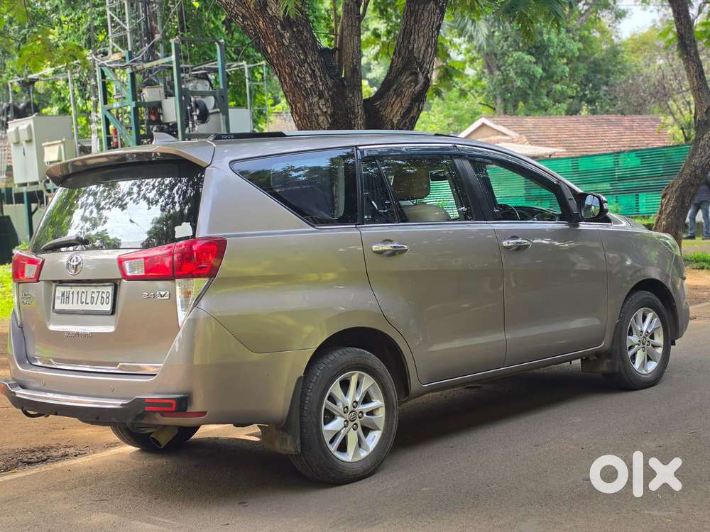 Toyota Innova Crysta 2.4 V, 2017, Diesel