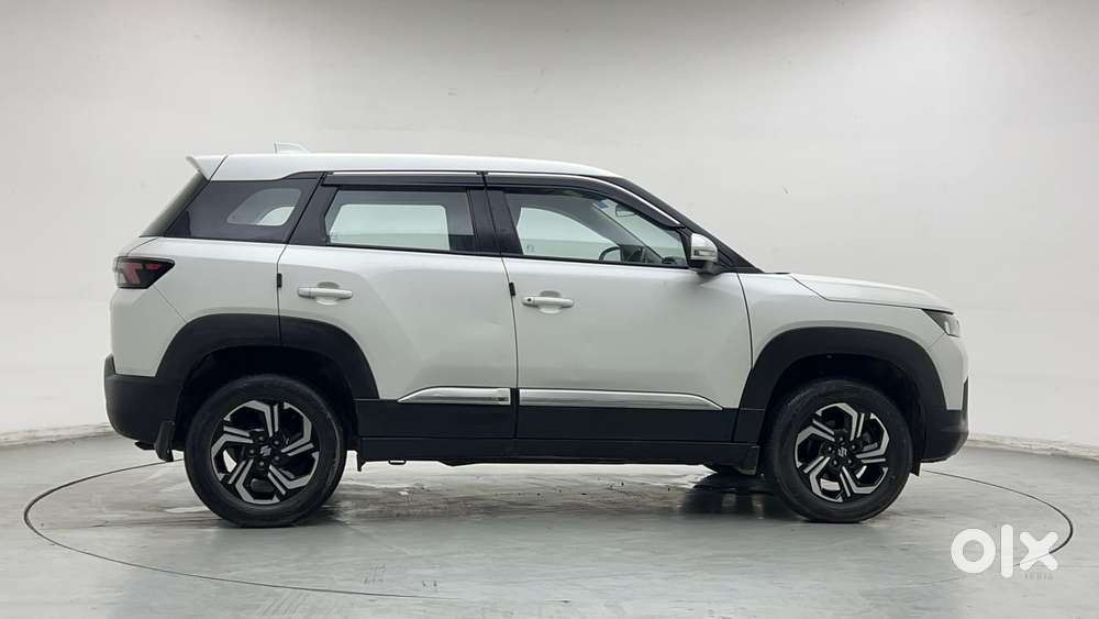 Maruti Suzuki Vitara Brezza 1.5 Zxi Plus At Dual Tone, 2024, Petrol
