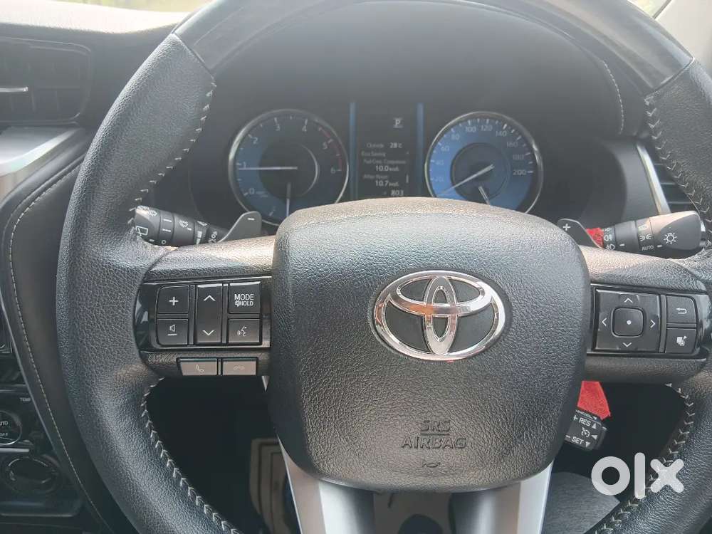 Toyota Fortuner 2024 Diesel Well Maintained