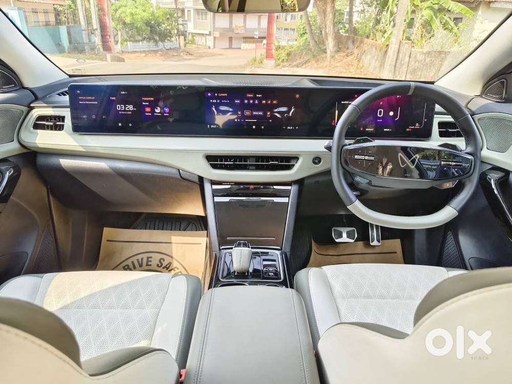 Mahindra Xev 9e Three B79 Kwh, 2025, Electric