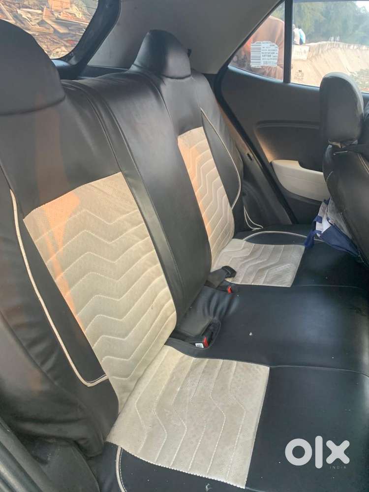 Hyundai Venue Mt 2025