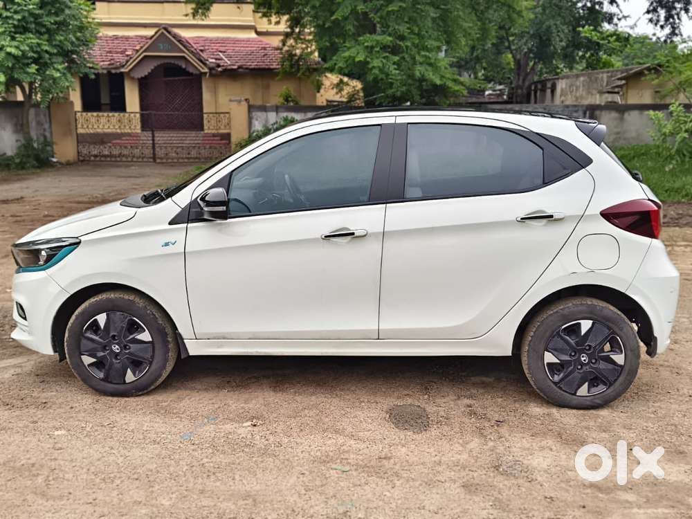 Tata Tiago Ev Xz Plus Tech Lux Long Range Fast Charger, 2023, Electr..