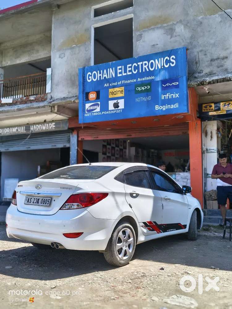 Hyundai Verna 1.6 Sx Manual 2012