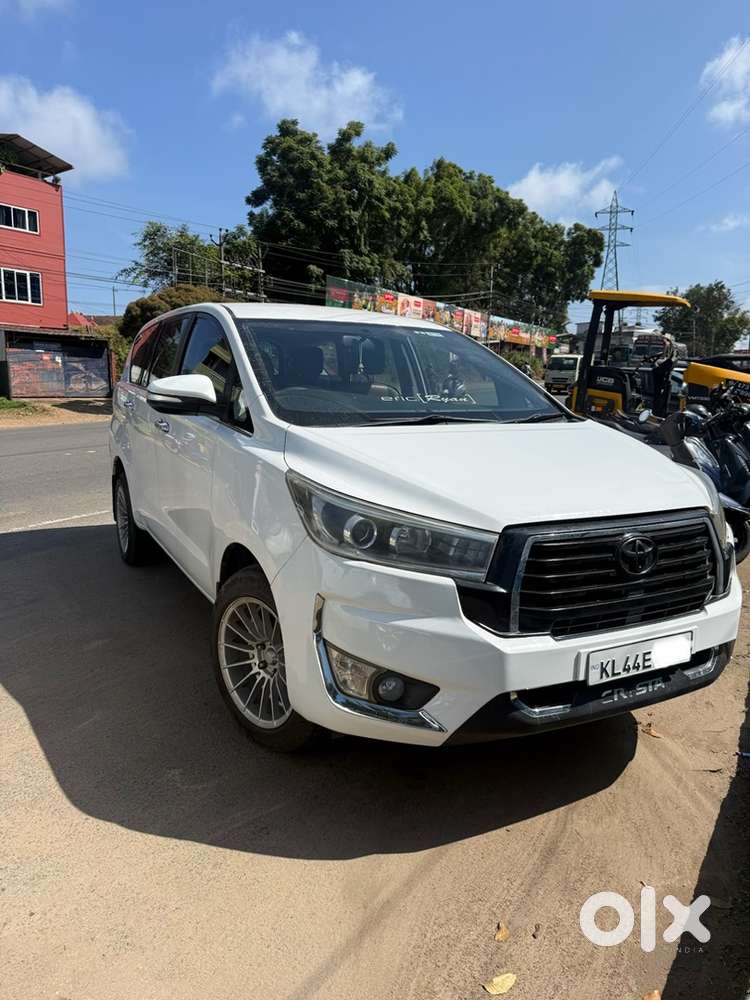 Toyota Innova Crysta 2017 Diesel Manual
