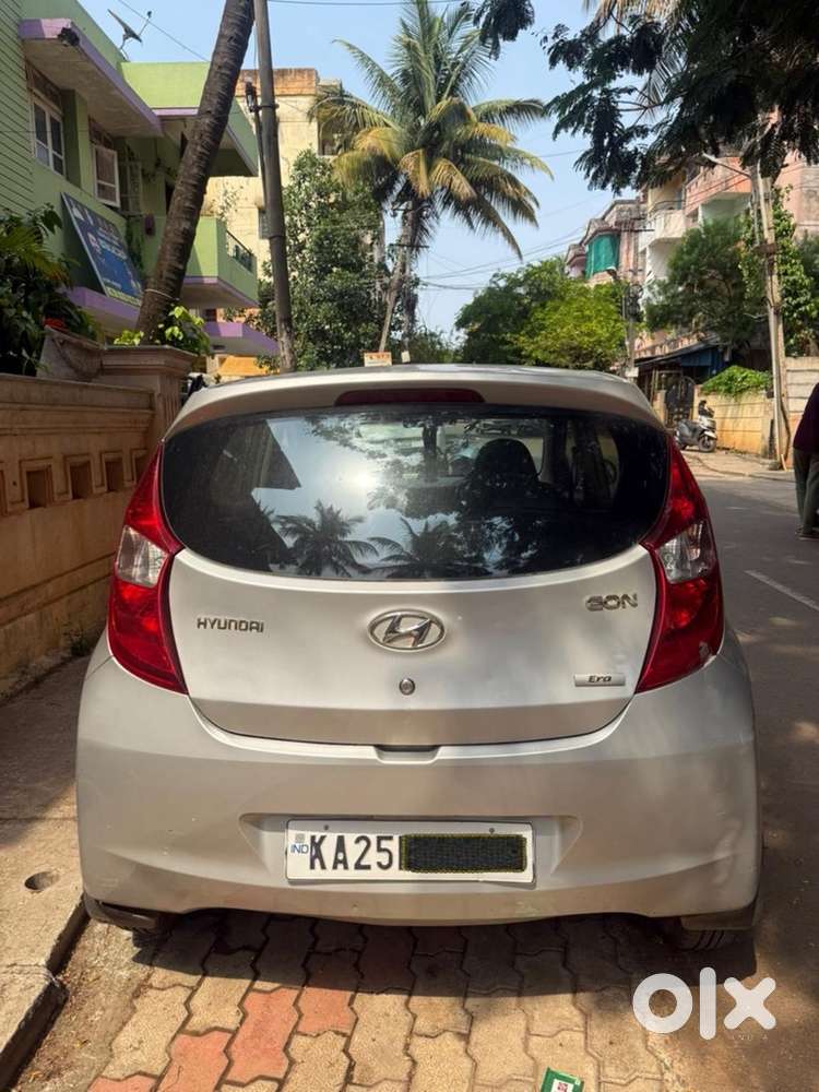Hyundai Eon Era 2016 Petrol