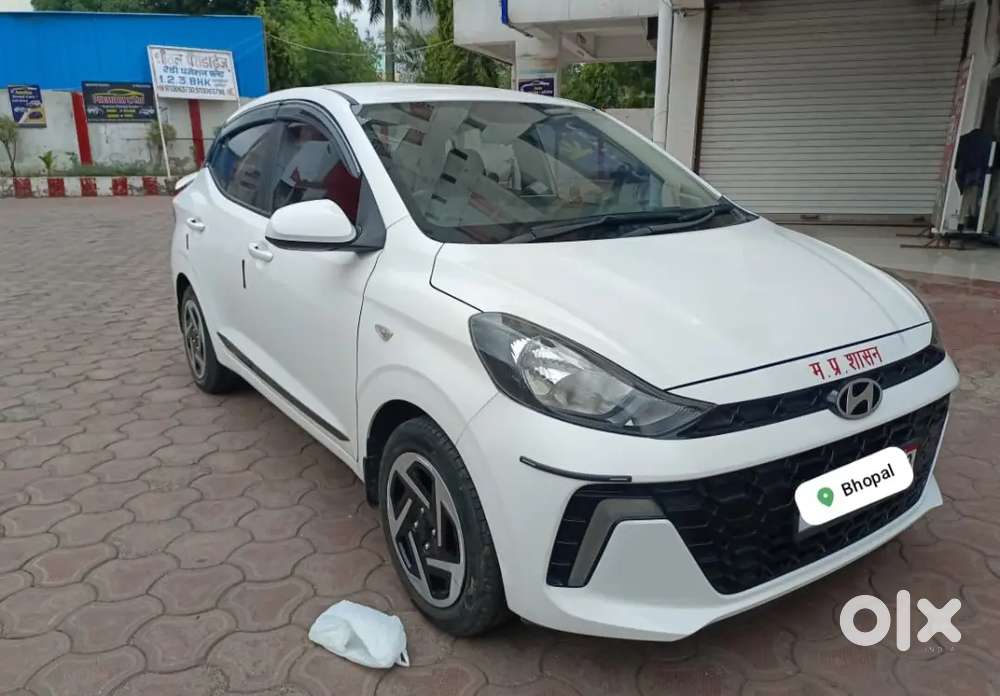 Hyundai Aura Sx Cng 2025