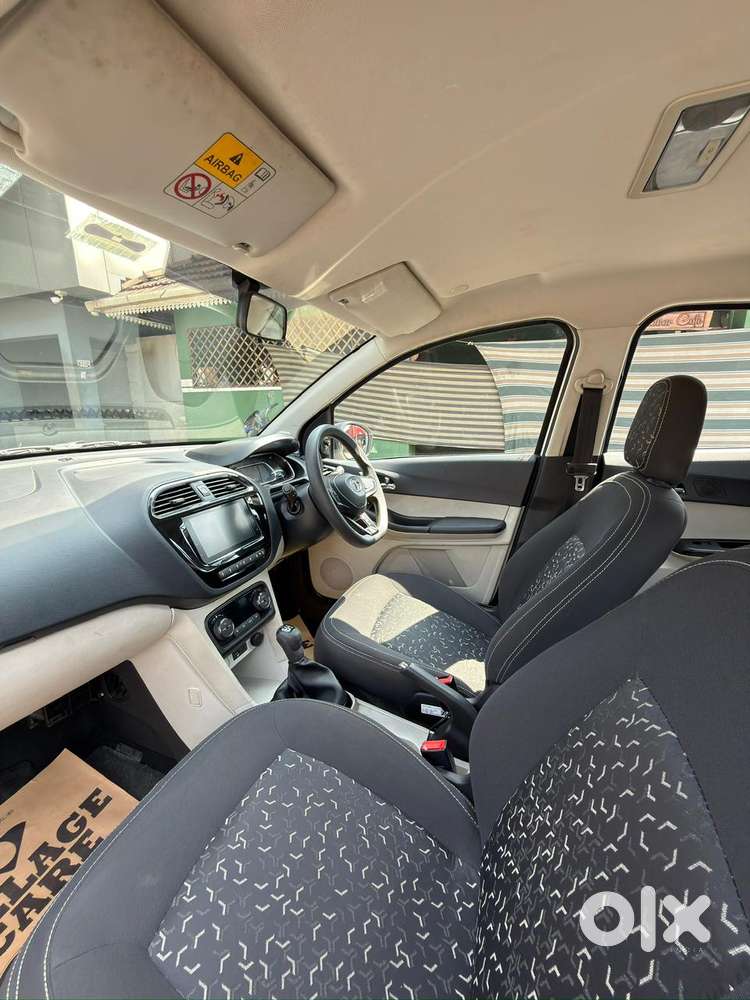 Tata Tiago, 2023, Petrol