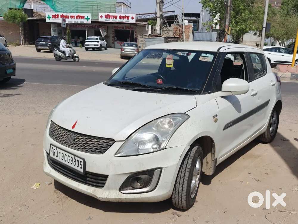 Maruti Suzuki Swift Vxi 2017 Ek Hath Rahi Hai Kam Chali Gai Hai