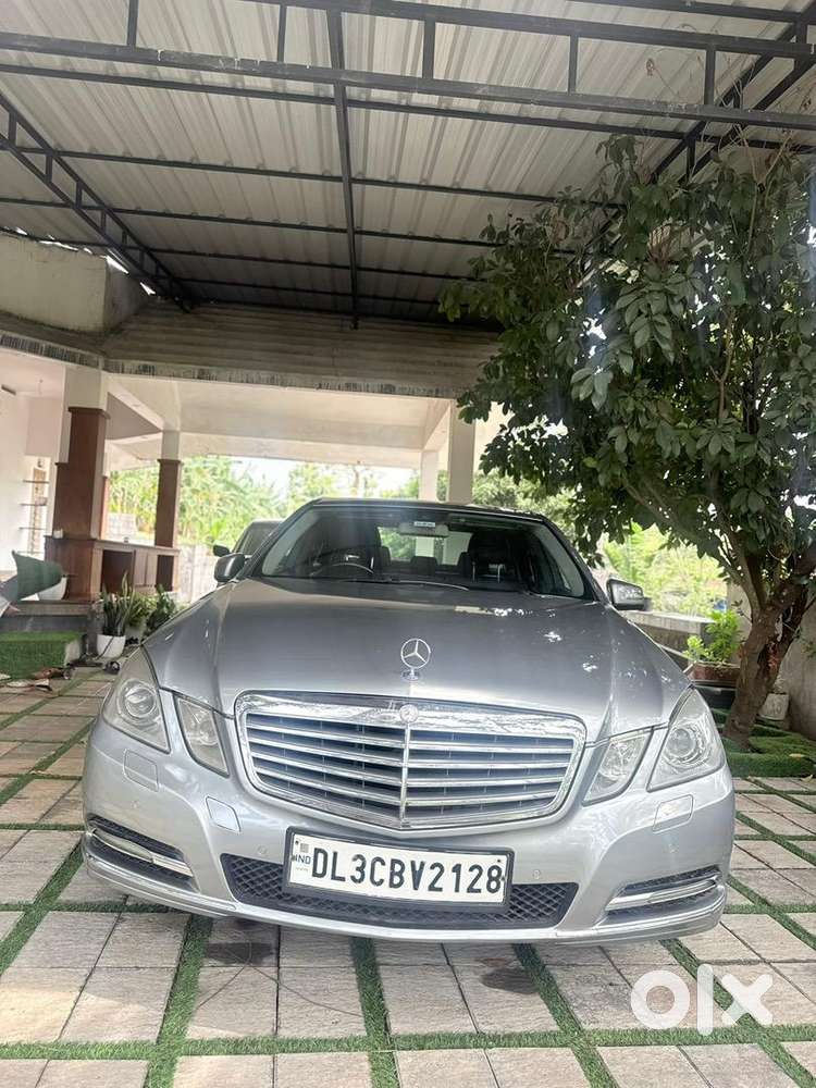 Mercedes-benz E-200class 2011 Petrol 140000 Km Driven