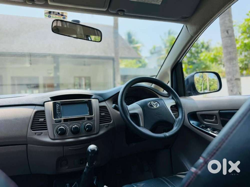 Toyota Innova 2.5 Z Diesel 7 Seater, 2016, Diesel