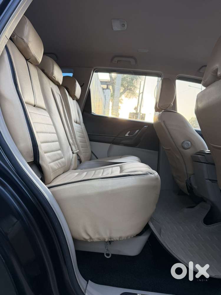 Mahindra Xuv500 W8, 2017, Diesel