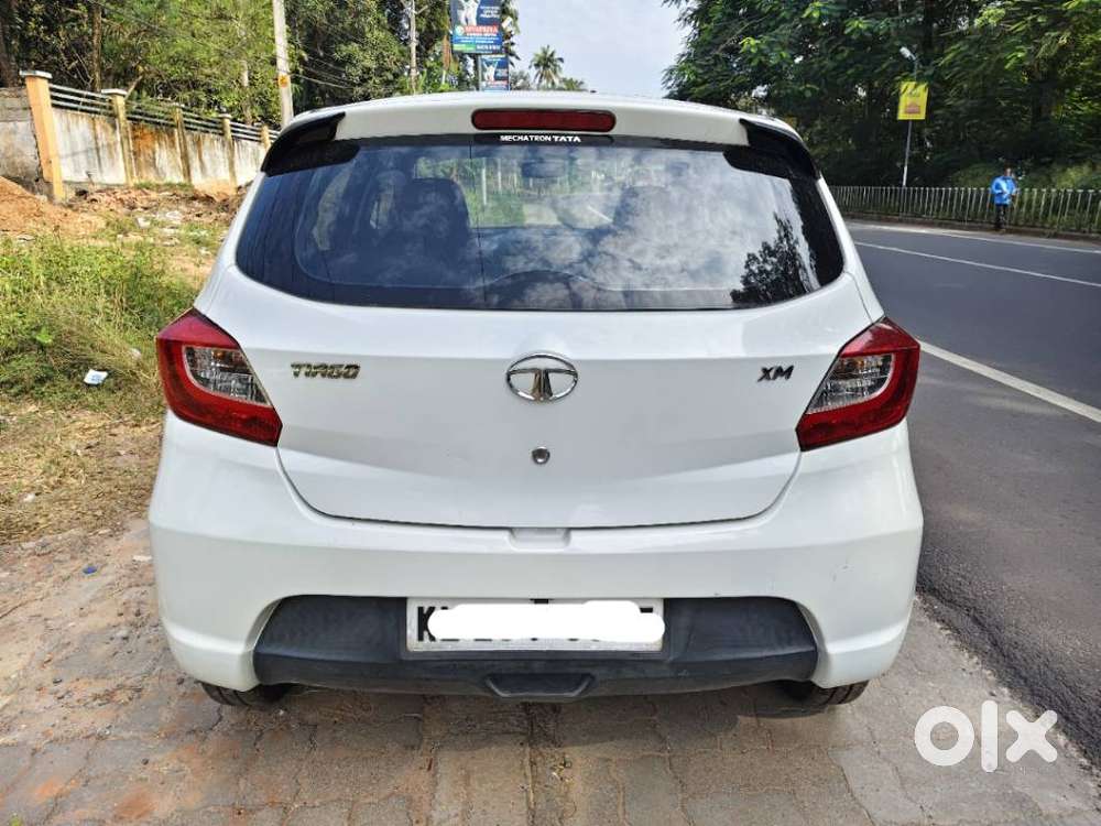 Tata Tiago 1.2 Revotron Xm, 2018, Petrol