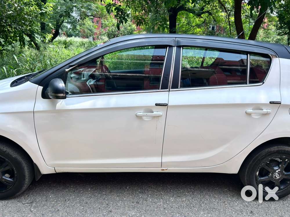 Hyundai I20 Petrol 2011 Rc Extend 5year