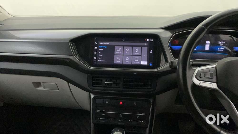 Volkswagen Taigun Topline 1.0 Tsi At (electric Seats), 2022, Petrol