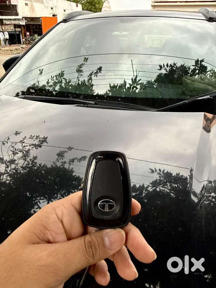 Tata Nexon 1.2 Dark 2023 Edition