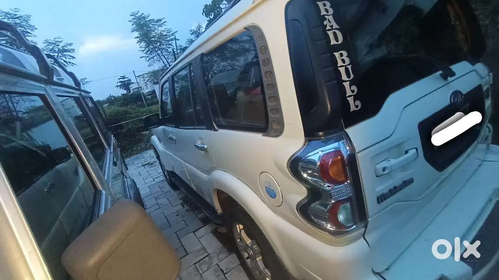 Mahindra Scorpio 2015 Diesel, Fully Modified Interior And Lights