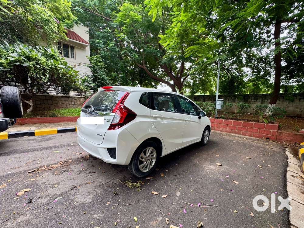 2016 Honda Jazz 1.2 V Cvt Petrol Automatic | 57,500 Km | Kokapet