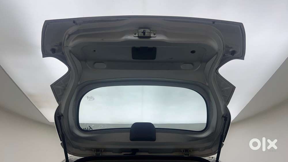 Renault Kwid 2019-ongoing 1.0 Rxt Amt (o), 2020, Petrol