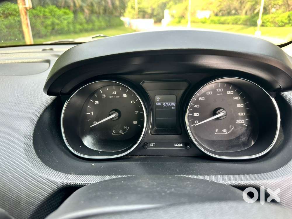 Tata Tiago Xz, 2018, Petrol
