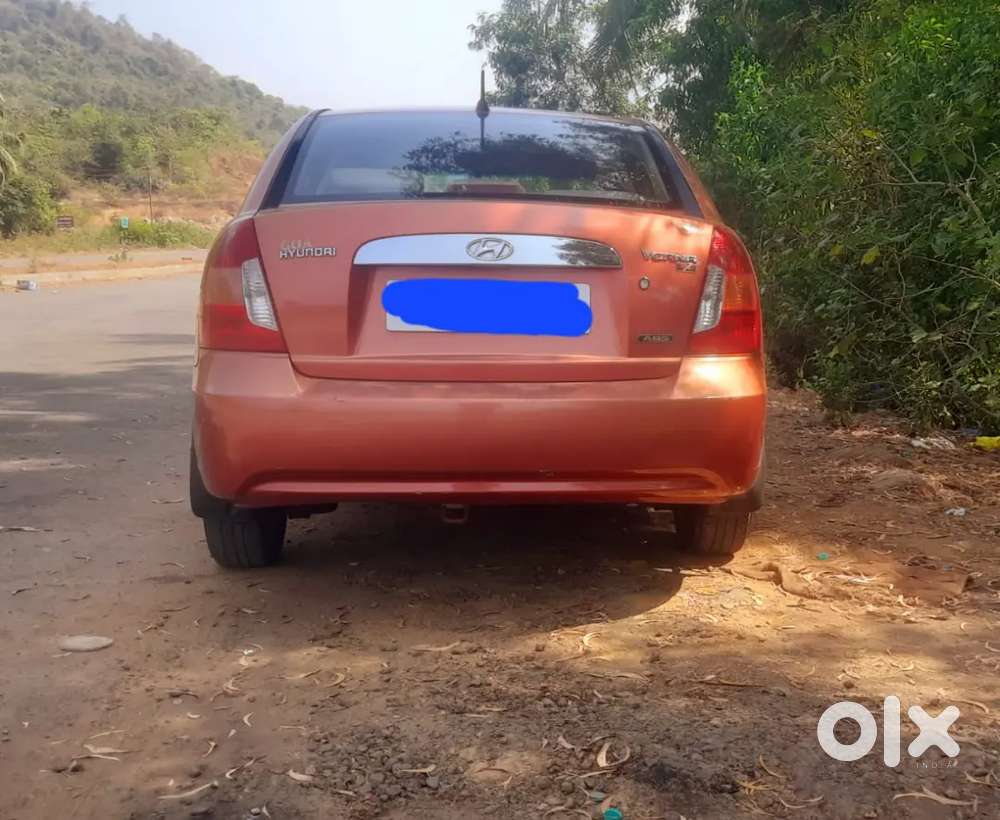 Hyundai Verna 2010 Petrol 14900 Km Driven