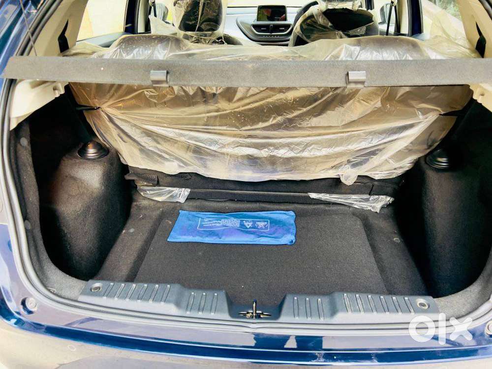 Tata Altroz 1.2 Xt, 2024, Petrol