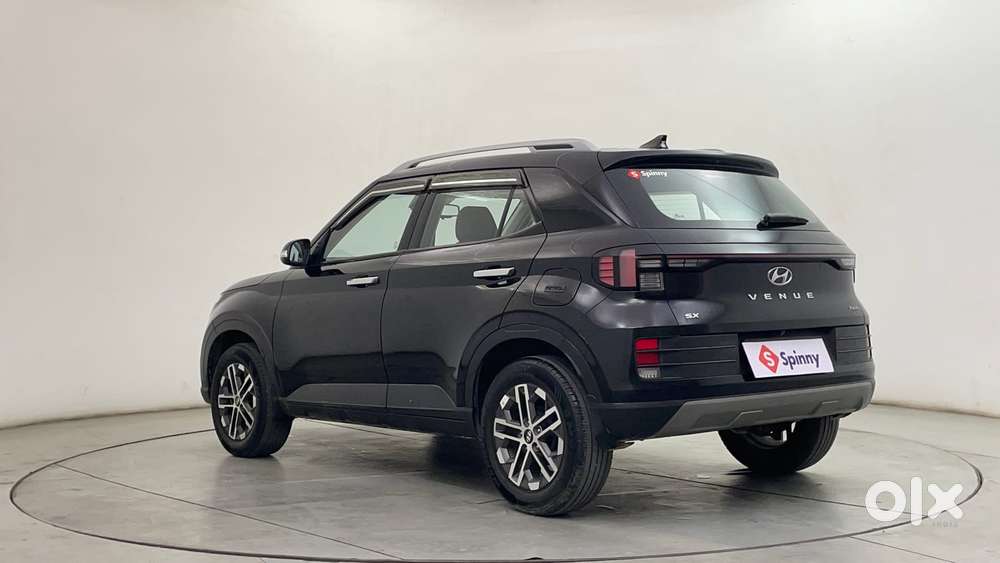 Hyundai Venue 1.0 Sx (o) Turbo Dct, 2024, Petrol
