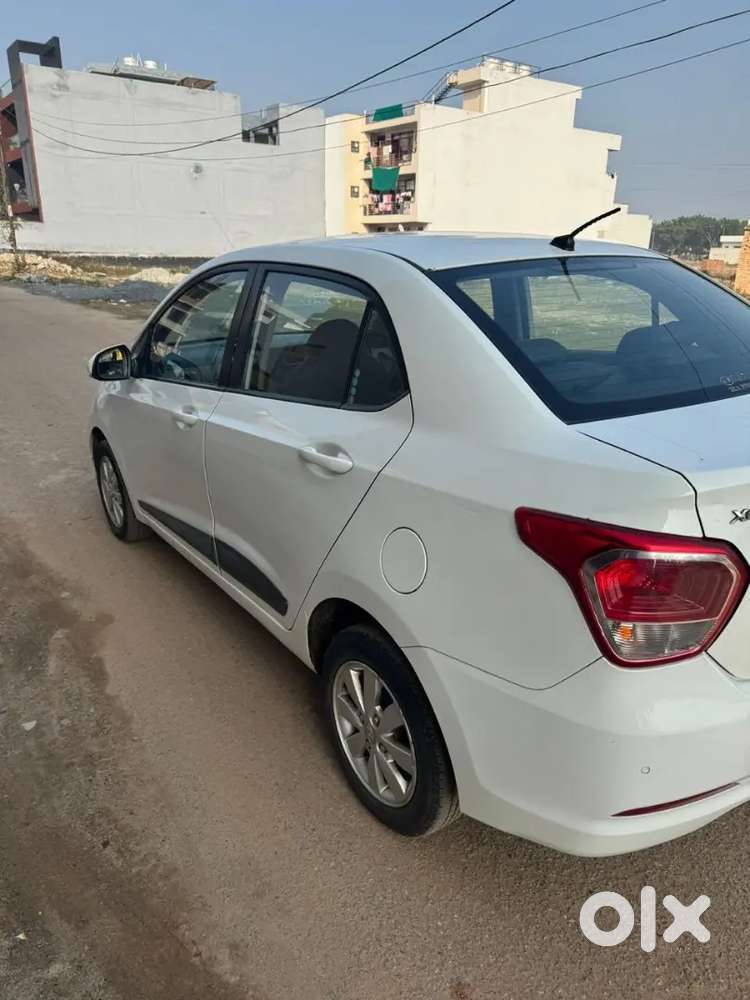 Hyundai Xcent 2014 Petrol Well Maintained