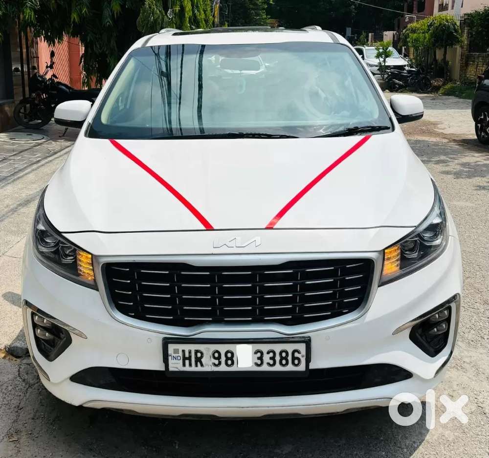 Kia Carnival Prestige, 2023, Diesel