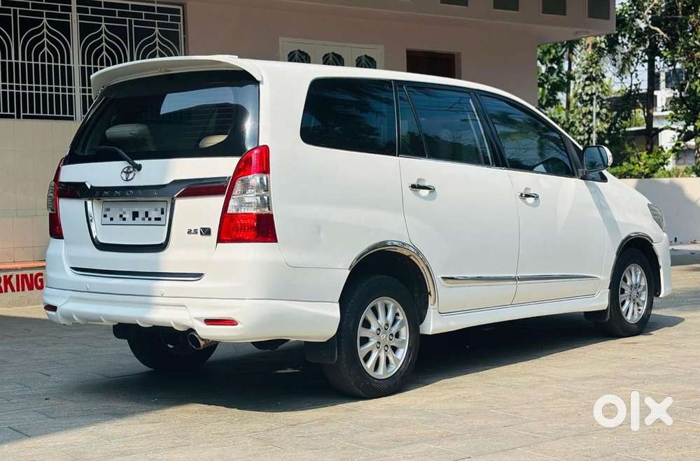Toyota Innova 2.5 V 7 Str, 2014, Diesel