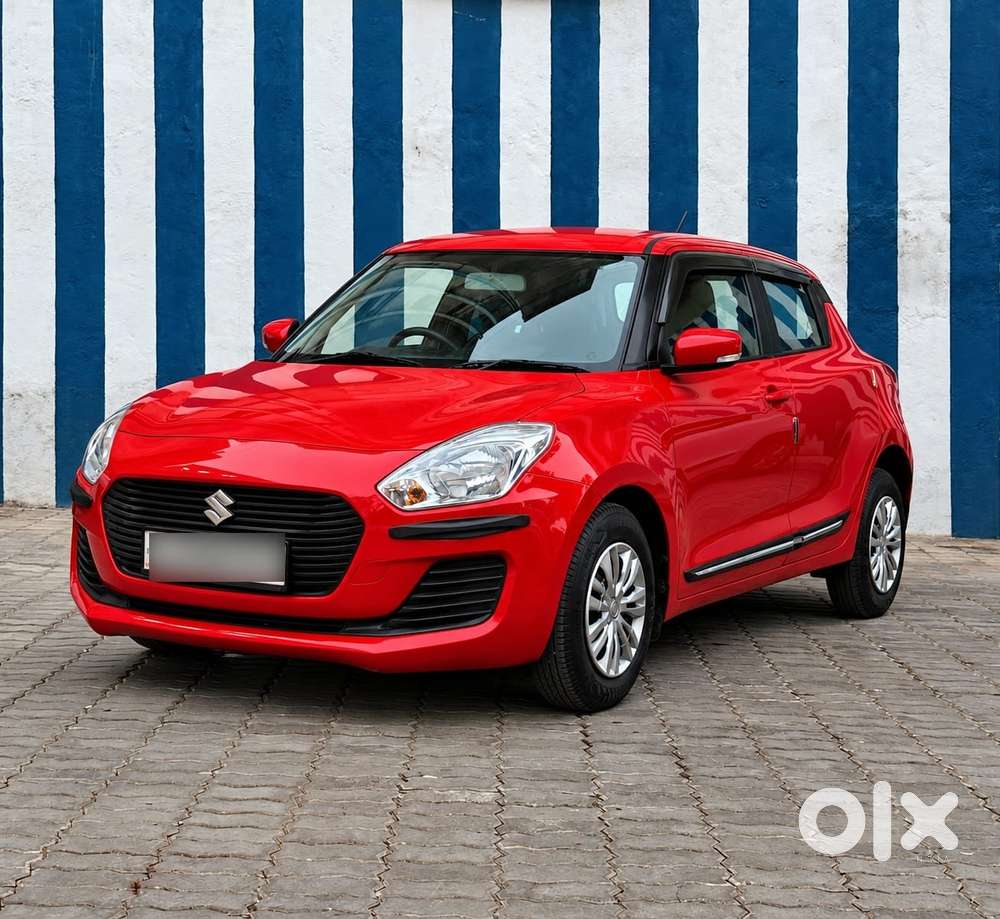 Maruti Suzuki Swift Vxi + Manual, 2018, Petrol