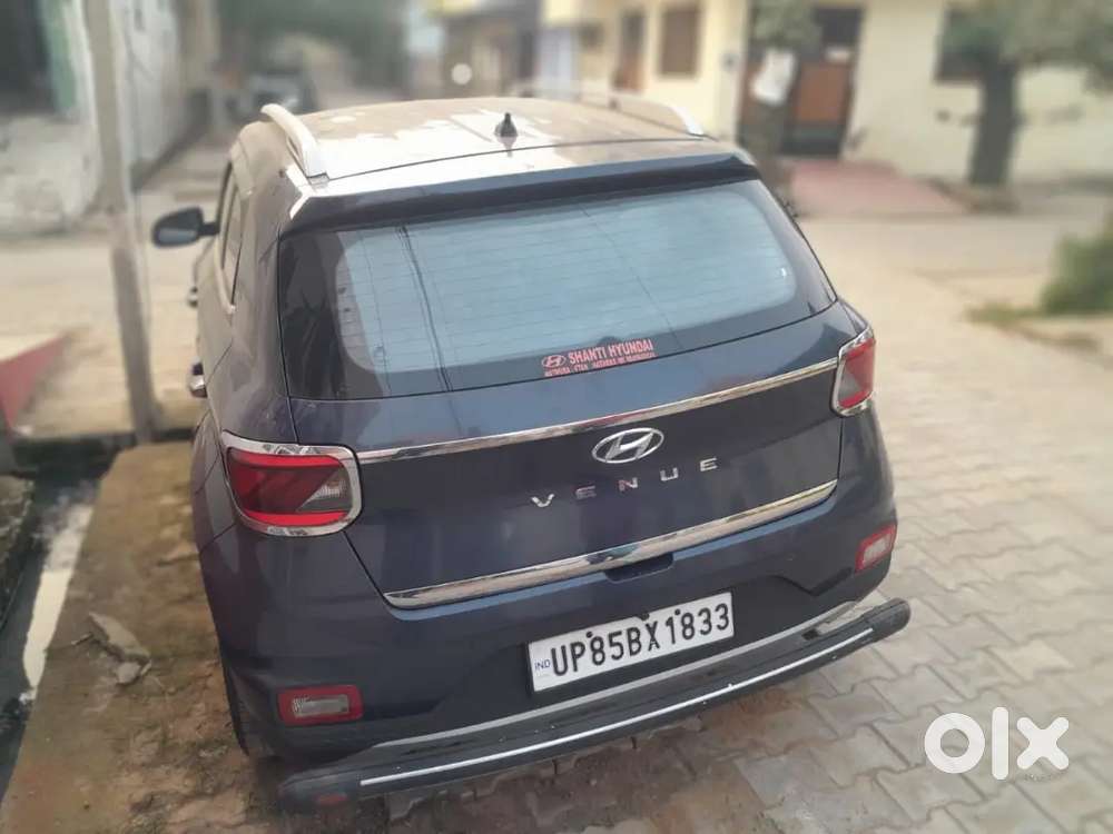 Hyundai Venue Petrol 2021
