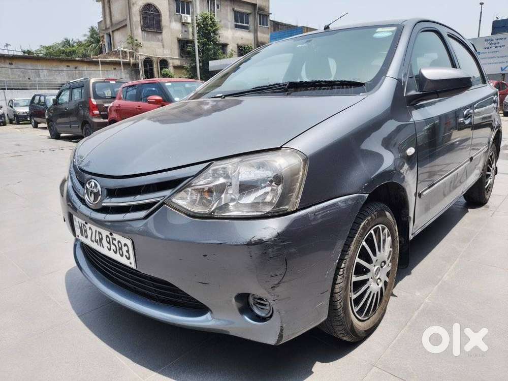 Toyota Etios, 2013, Petrol