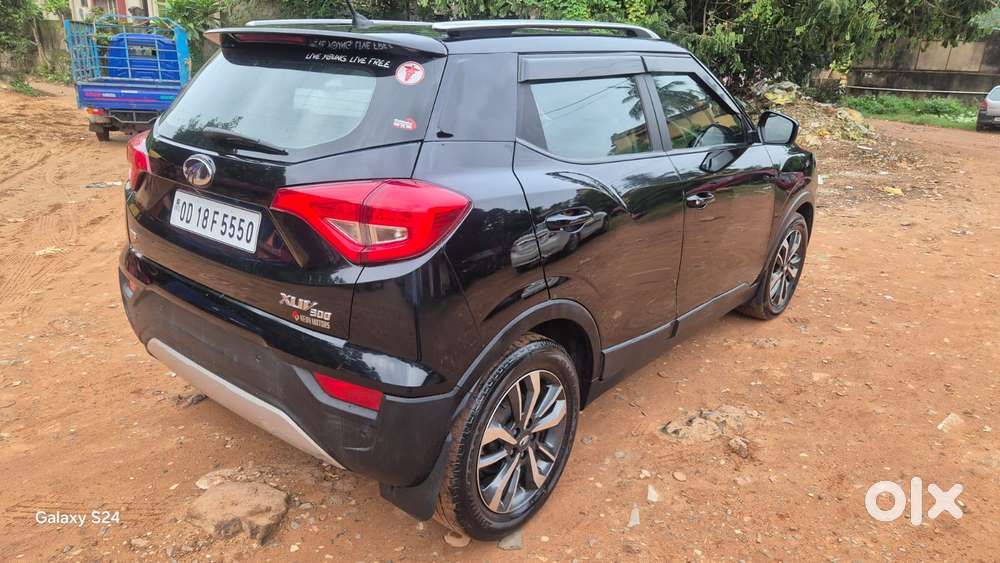 Mahindra Xuv300 W8 Option, 2019, Petrol