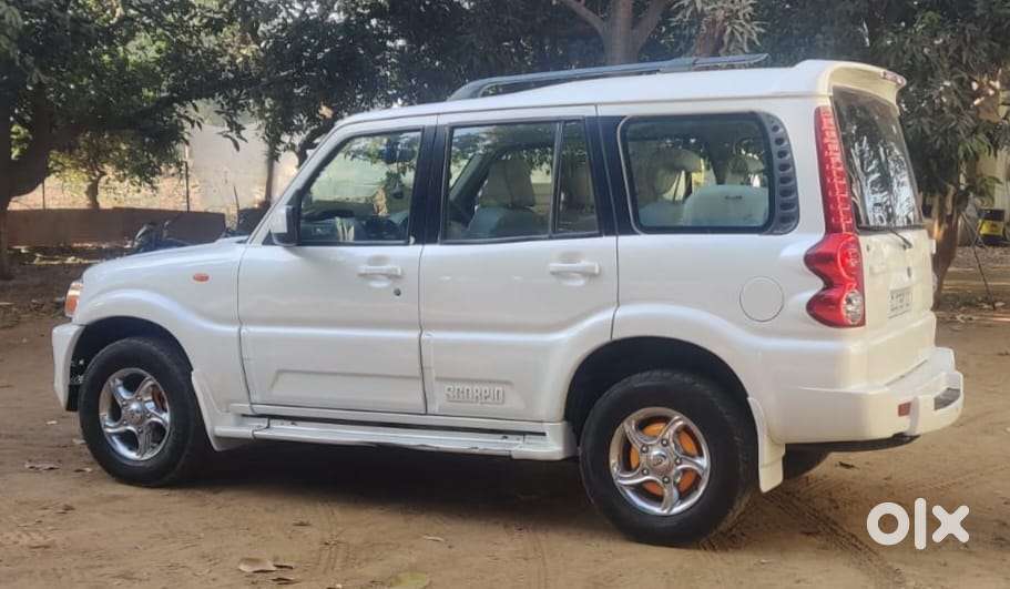 Mahindra Scorpio 2009-2014 Vlx At Airbag Bsiv, 2010, Diesel