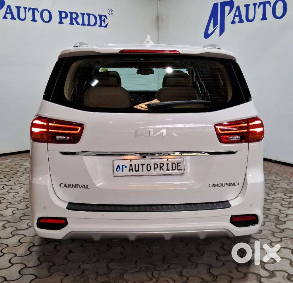 Kia Carnival Limousine Plus 7 Str, 2022, Diesel