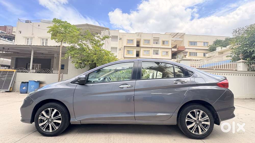 Honda City I-vtec V, 2018, Petrol