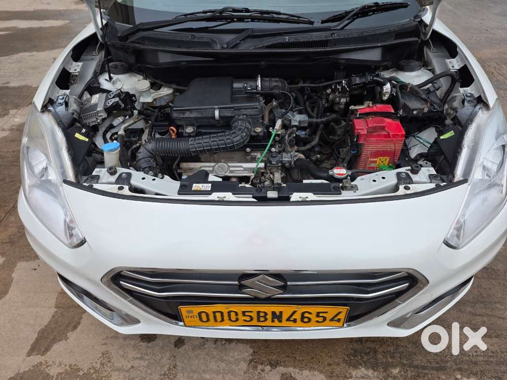 Maruti Suzuki Dzire 1.2 Vxi Cng, 2023, Cng & Hybrids